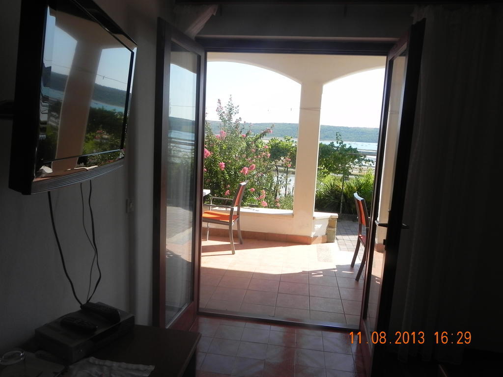 Rooms And Apartments Roza Portoroz Exterior foto