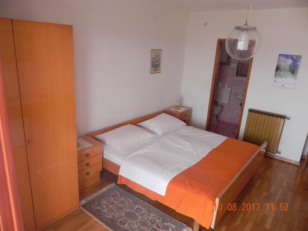 Rooms And Apartments Roza Portoroz Exterior foto