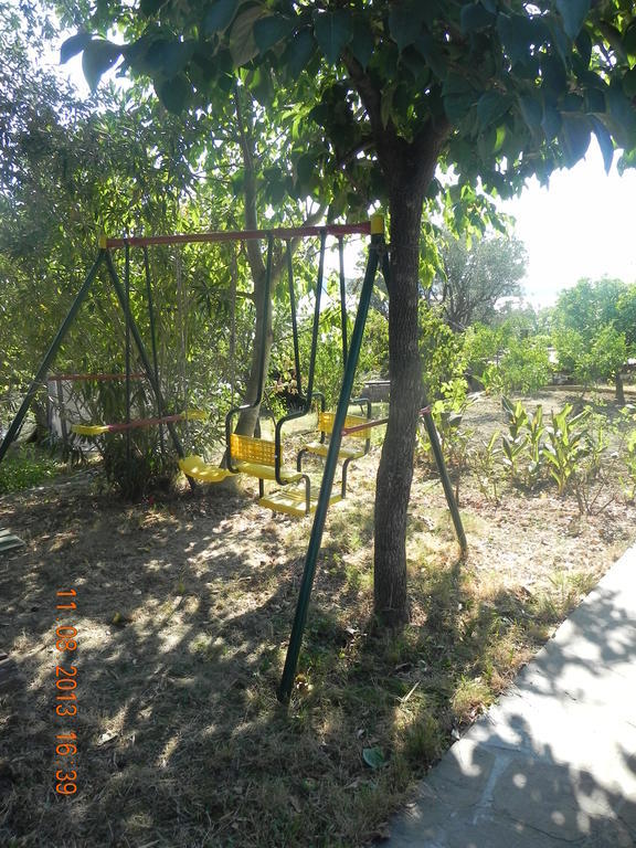 Rooms And Apartments Roza Portoroz Exterior foto